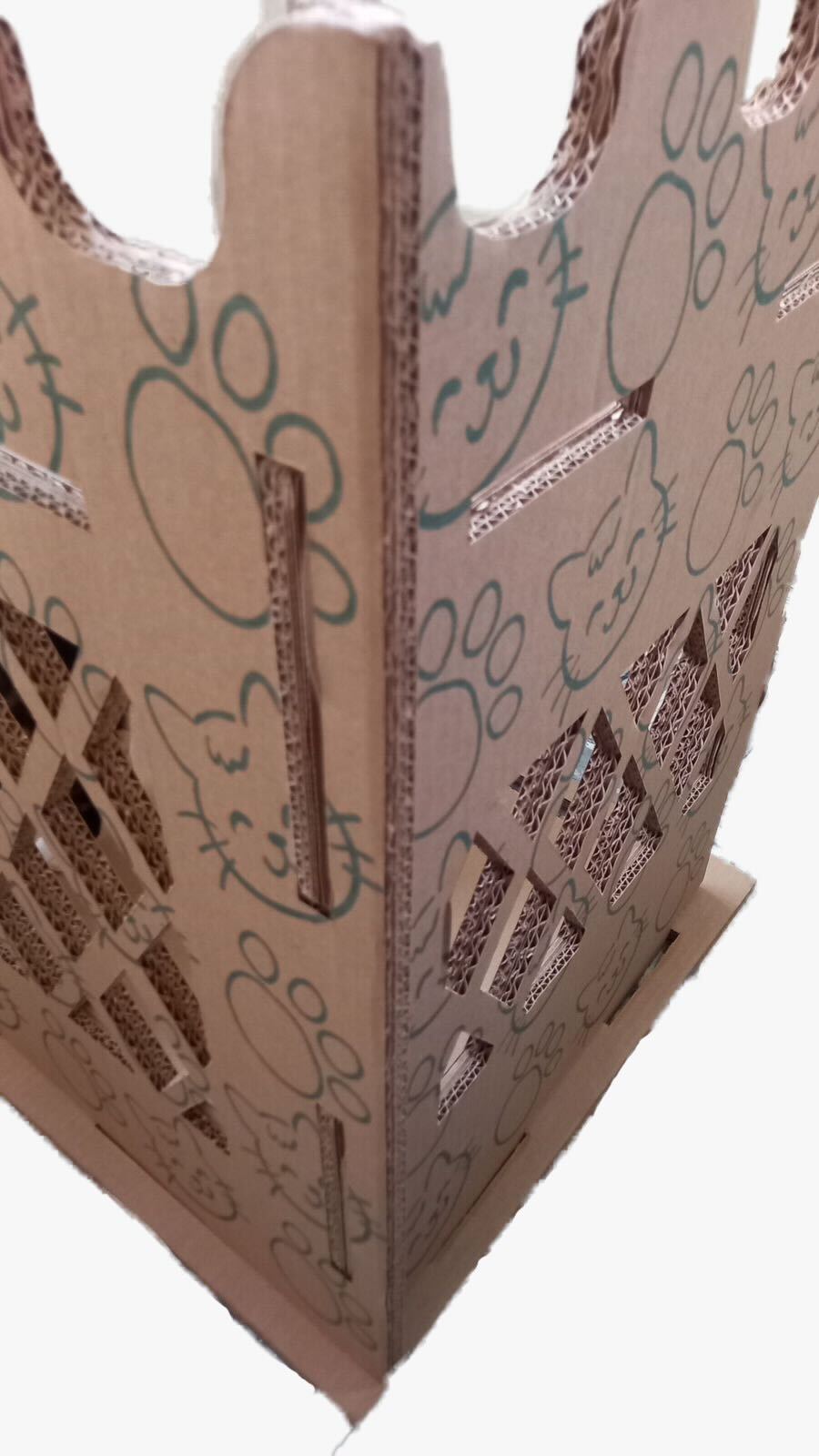 Castle Cat House, Premium Corrugated Cardboard, Double-Layer  Cat Scratcher.