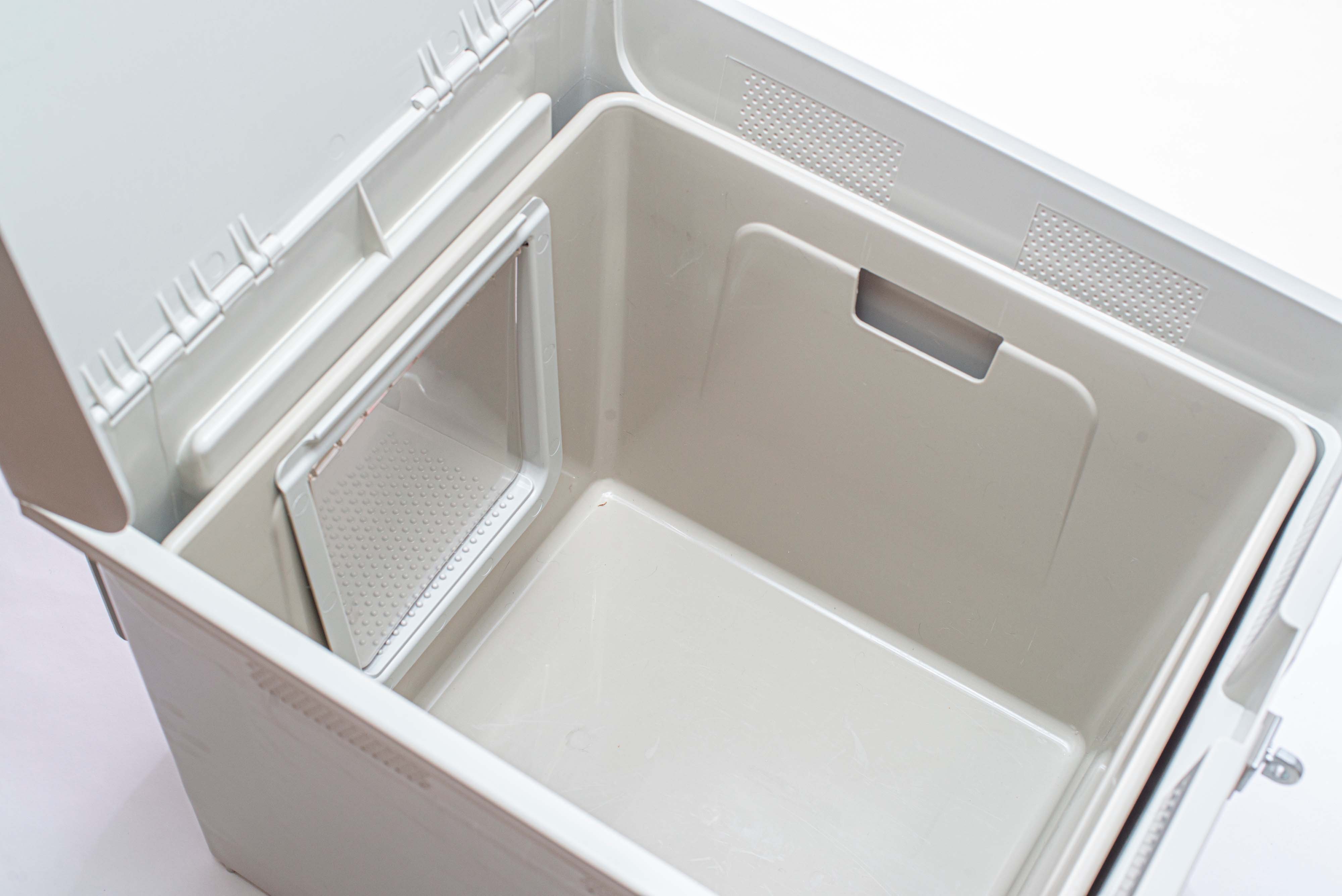 Privy Kitty Outhouse Unit For Indoor Cats