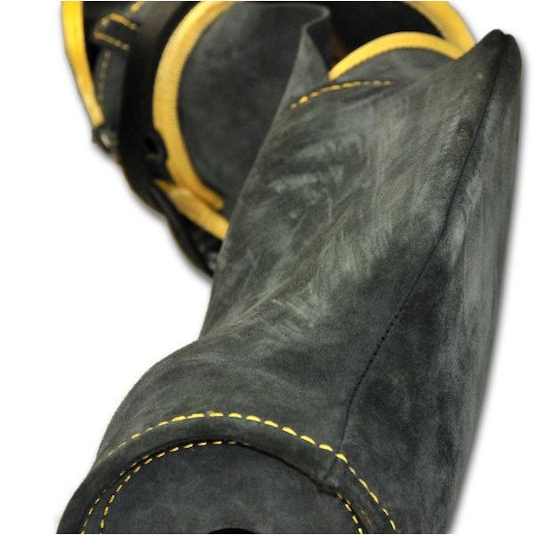 Dean & Tyler Curved Leather Trial and Training Bite Sleeve